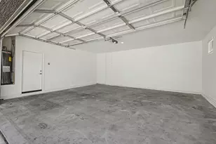 136 W Latona Rd, Phoenix, AZ 85041 - Photo 40