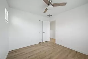 136 W Latona Rd, Phoenix, AZ 85041 - Photo 26