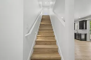 136 W Latona Rd, Phoenix, AZ 85041 - Photo 32
