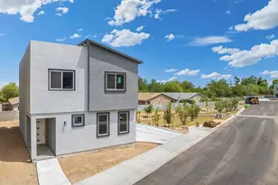 136 W Latona Rd, Phoenix, AZ 85041 - Photo 1