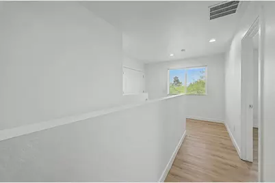136 W Latona Road, Phoenix, AZ 85041 - Photo 34