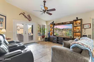 1566 N Rockwell Ct, Gilbert, AZ 85234 - Photo 8