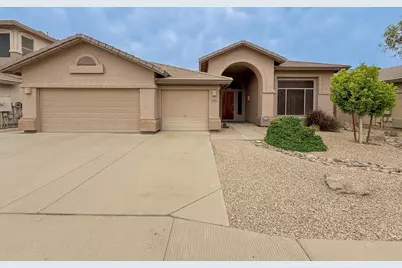 890 N Bullmoose Drive, Chandler, AZ 85224 - Photo 2