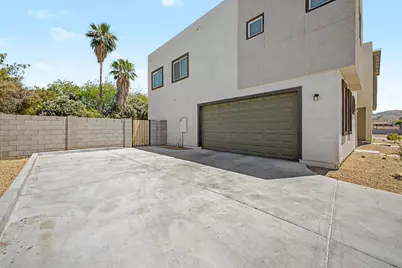 105 W Latona Road, Phoenix, AZ 85041 - Photo 2