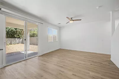 105 W Latona Road, Phoenix, AZ 85041 - Photo 8