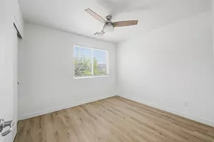105 W Latona Rd, Phoenix, AZ 85041 - Photo 30