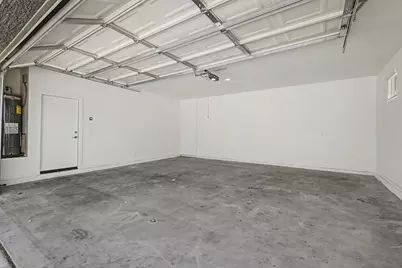 105 W Latona Road, Phoenix, AZ 85041 - Photo 44