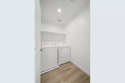105 W Latona Road, Phoenix, AZ 85041 - Photo 38