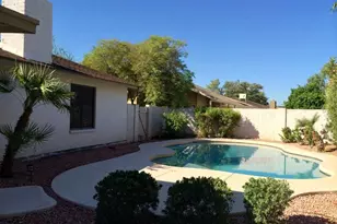 8878 E Sheena Dr, Scottsdale, AZ 85260 - Photo 2