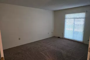 10105 W Campana Dr, Sun City, AZ 85351 - Photo 16