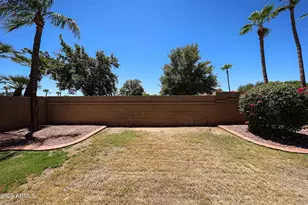 3305 E Wildwood Dr, Phoenix, AZ 85048 - Photo 30