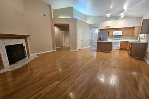 1867 E Brentrup Dr, Tempe, AZ 85283 - Photo 6