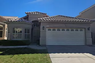 1867 E Brentrup Dr, Tempe, AZ 85283 - Photo 1