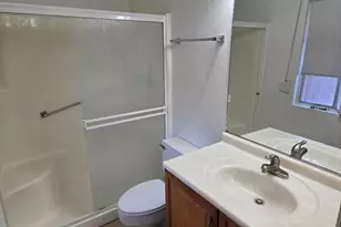 15457 N Ridgeview Rd, Sun City, AZ 85351 - Photo 8