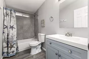 16021 N 70th Ave, Peoria, AZ 85382 - Photo 16