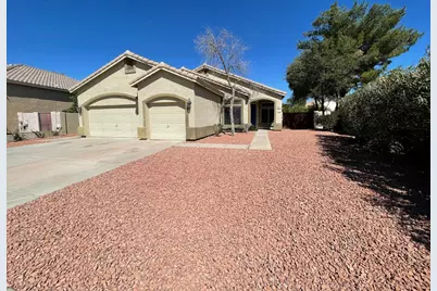 686 W Del Rio Street, Gilbert, AZ 85233 - Photo 2