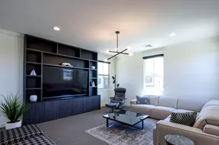 948 W Yosemite Dr, Chandler, AZ 85248 - Photo 24