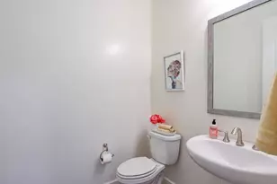 948 W Yosemite Dr, Chandler, AZ 85248 - Photo 14