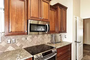 1069 N Poinciana Rd, Gilbert, AZ 85234 - Photo 18