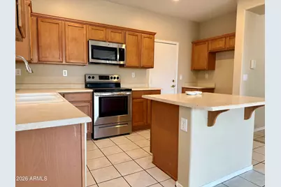 1724 W Twain Drive, Anthem, AZ 85086 - Photo 6