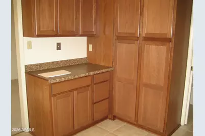 11634 N 49th Avenue, Glendale, AZ 85304 - Photo 10