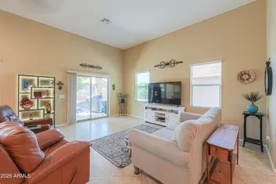 42709 W Kingfisher Drive, Maricopa, AZ 85138 - Photo 8