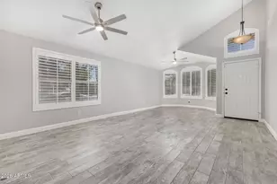 20917 N 39th St, Phoenix, AZ 85050 - Photo 6