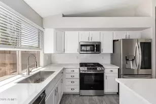 20917 N 39th St, Phoenix, AZ 85050 - Photo 16