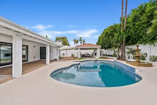 5701 E Windrose Dr, Scottsdale, AZ 85254 - Photo 40