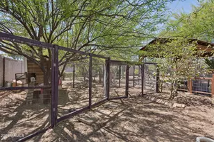 2245 E Osborn Rd, Phoenix, AZ 85016 - Photo 16