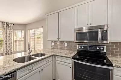 4631 E Lone Cactus Drive, Phoenix, AZ 85050 - Photo 4