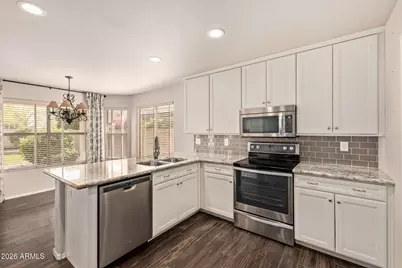 4631 E Lone Cactus Drive, Phoenix, AZ 85050 - Photo 2