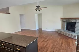 7344 W Windrose Dr, Peoria, AZ 85381 - Photo 8
