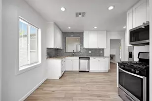 224 W Glenrosa Ave, Phoenix, AZ 85013 - Photo 38