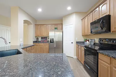 2981 E Country Shadows Street, Gilbert, AZ 85298 - Photo 8