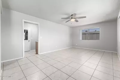 2135 W Kerry Lane, Phoenix, AZ 85027 - Photo 10