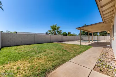 2135 W Kerry Lane, Phoenix, AZ 85027 - Photo 28