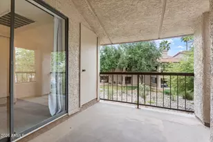 9450 N 94th Pl, Scottsdale, AZ 85258 - Photo 14