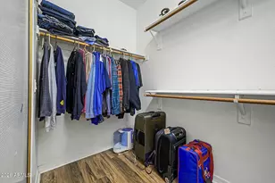 10533 W Potter Dr, Peoria, AZ 85382 - Photo 14