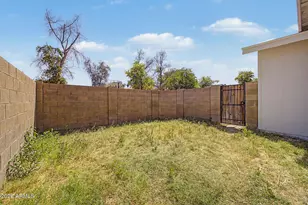 811 E Linda Ln, Gilbert, AZ 85234 - Photo 42