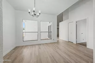 811 E Linda Ln, Gilbert, AZ 85234 - Photo 14