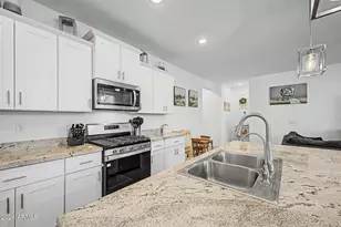 8812 W Agora Ln, Tolleson, AZ 85353 - Photo 14