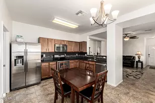 8517 E Lindner Ave, Mesa, AZ 85209 - Photo 4