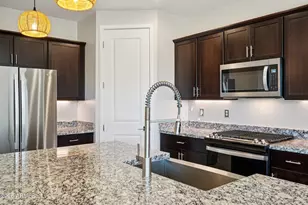 17412 W Sunnyslope Ln, Waddell, AZ 85355 - Photo 8