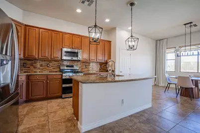 17564 W Verdin Road, Goodyear, AZ 85338 - Photo 16