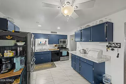 2560 W Gregory Street, Apache Junction, AZ 85120 - Photo 10