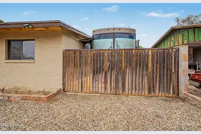 2560 W Gregory Street, Apache Junction, AZ 85120 - Photo 22