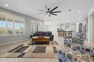 2522 E Novak Wy, Phoenix, AZ 85042 - Photo 6