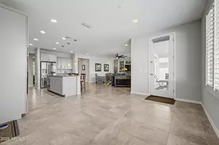 2522 E Novak Wy, Phoenix, AZ 85042 - Photo 8