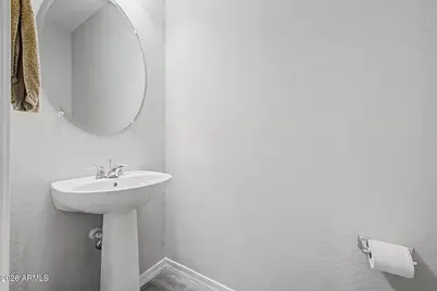 2522 E Novak Way, Phoenix, AZ 85042 - Photo 12